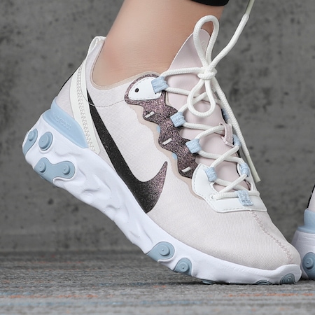 nike w react element