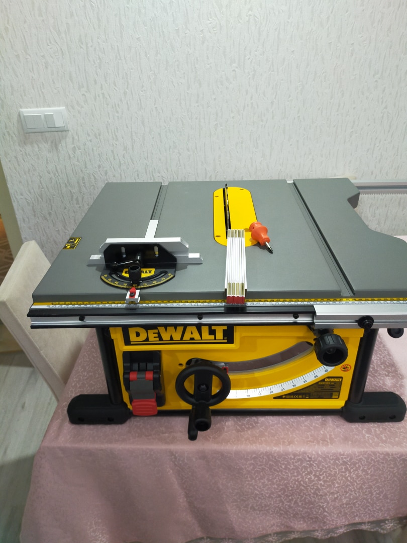 Dewalt DWE7492 Profesyonel Tezgah Tipi Testere Fiyatları ve Özellikleri