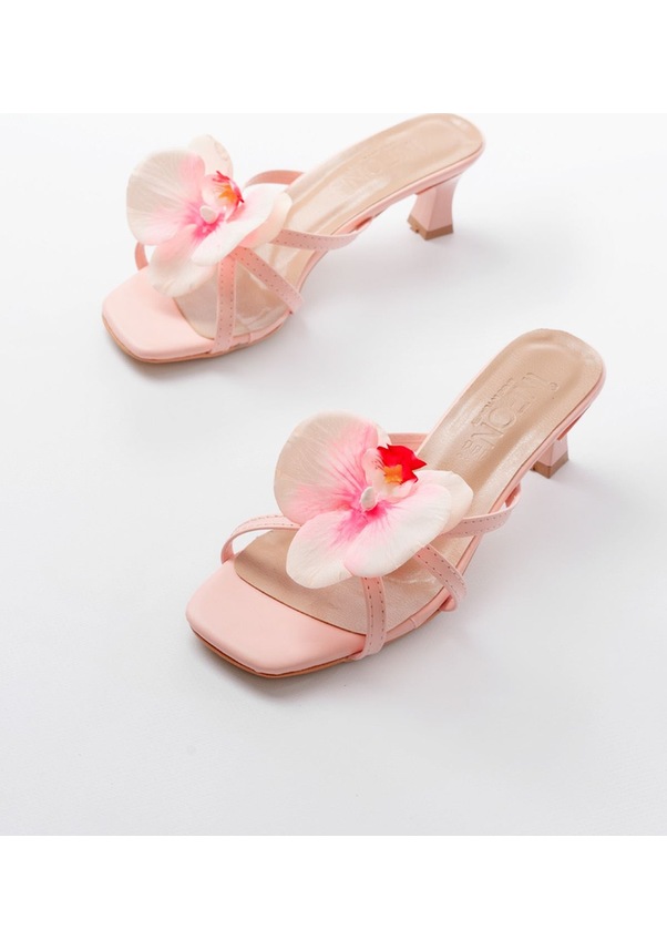 Resim S-622 Pembe Orkide Detaylı İnce Topuklu Kadın Terlik Beyaz 