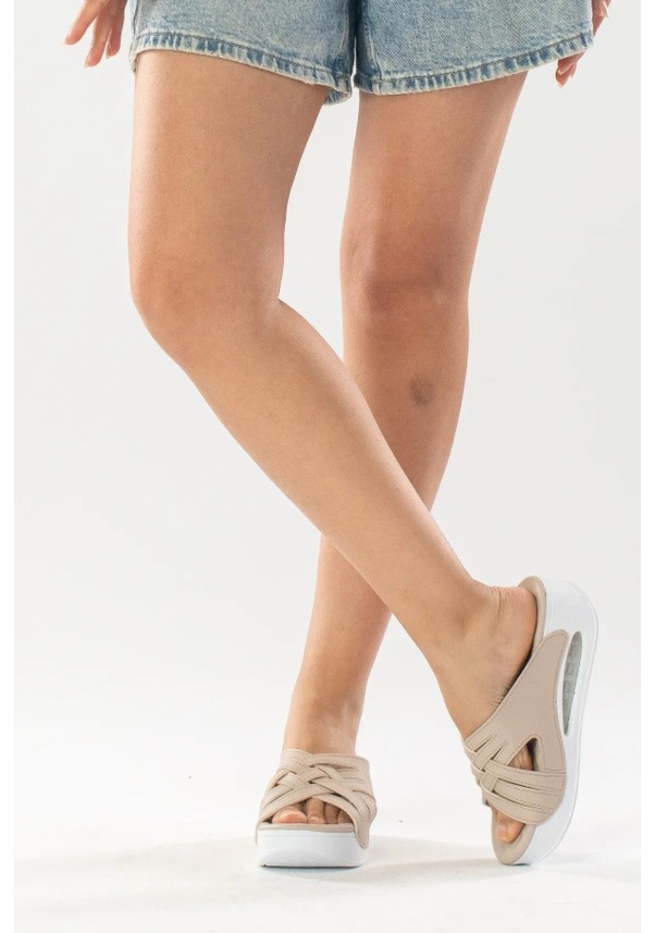 Resim Aryan 100-933 D.r Tavsiyeli Havalı Taban Ortapedik Kadın Terlik Bej 