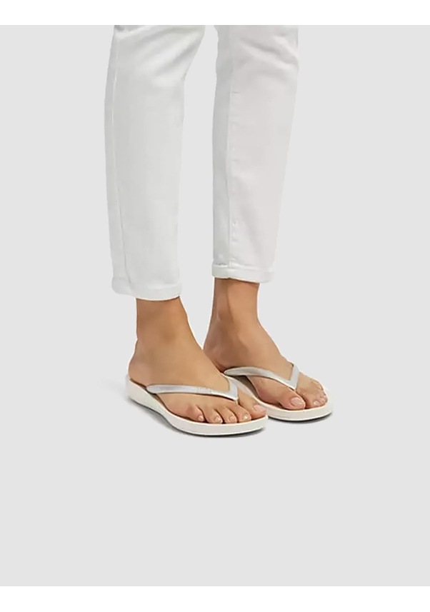 Resim Fitflop Iqushıon Ergonomıc E54 Gümüş Kadın Parmak Arası Terlik Gümüş 