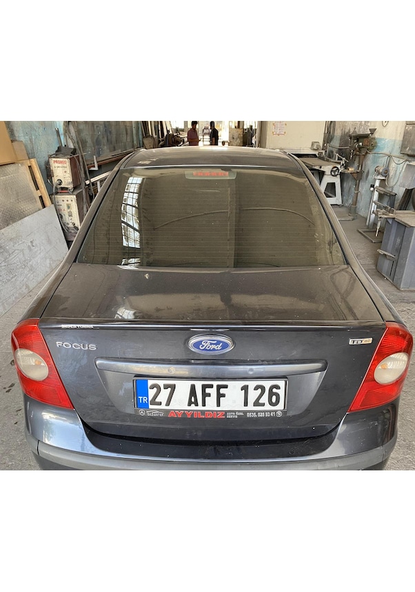 FORD FOCUS 2005 | St-Lazare | Kenny U-Pull