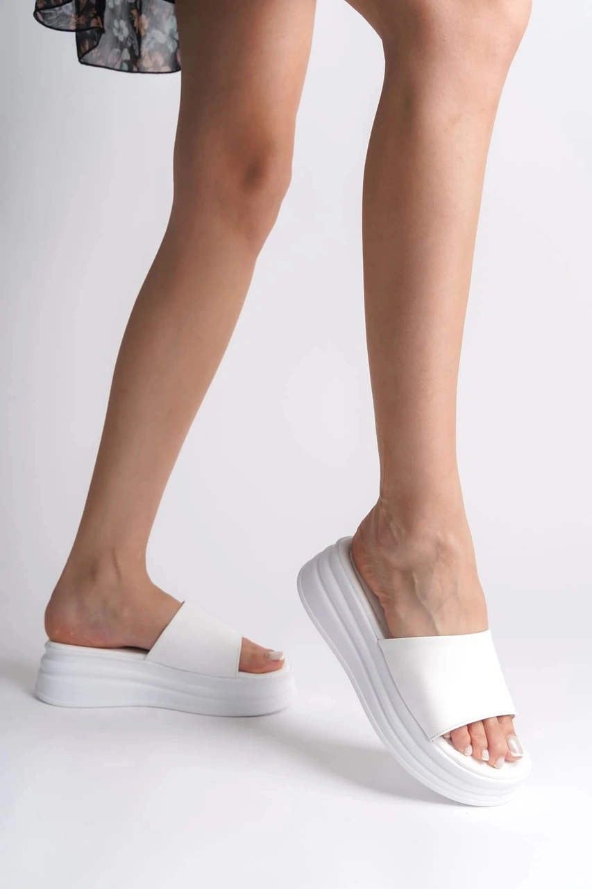 Resim Alıce Düz Topuklu Kalın Ve Ortopedik Taban Kadın Terlik Cbt - Beyaz Beyaz 