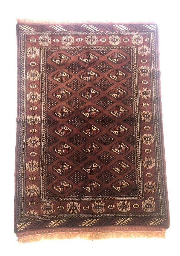 ANTİK İRAN TÜRKMEN EL DOKUMASI YÜN HALI 145x104cm 1.5m2 ANTİK İRAN TÜRKMEN EL DOKUMASI YÜN HALI 145x104cm 1.5m2