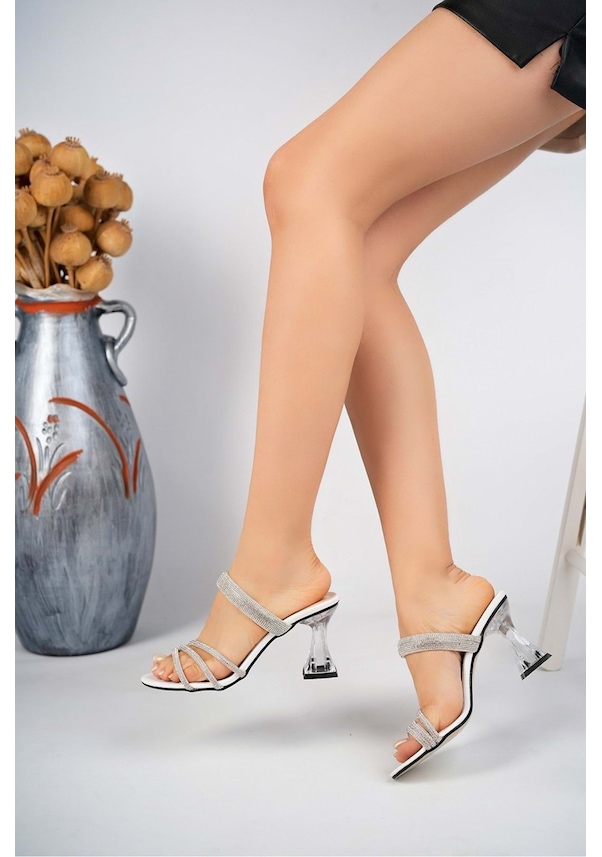 Resim Bulutmod Ba04262 Beyaz Kadın Geniş Ve Üç Taşlı Abiye Günlük Şeffaf Topuklu Terlik Beyaz 