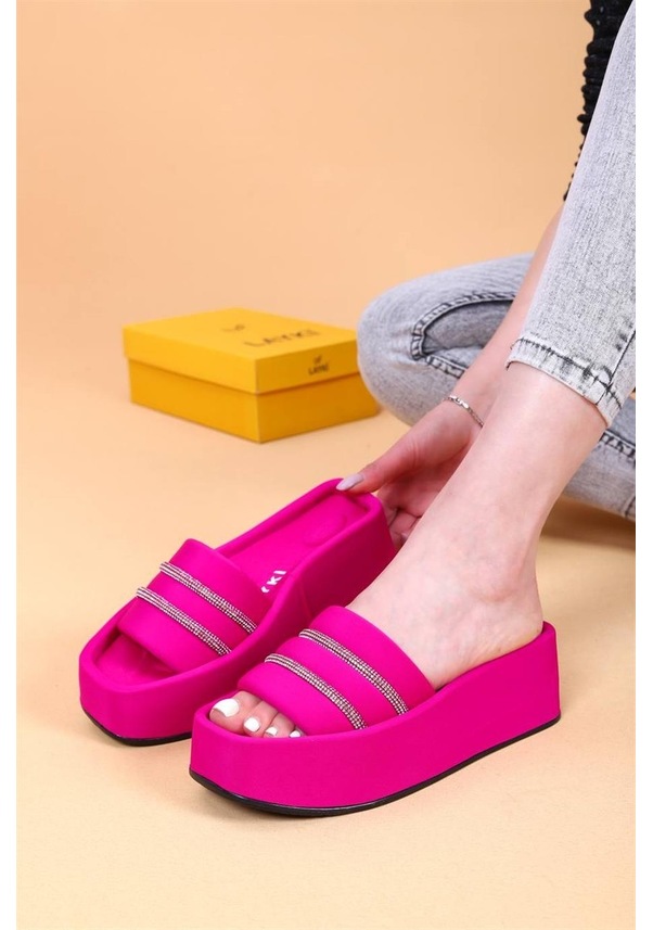 Resim Olga Fuşya Renkli Yüksek Taban Taşlı Detaylı Lüx Terlik-fuşya Fuşya 