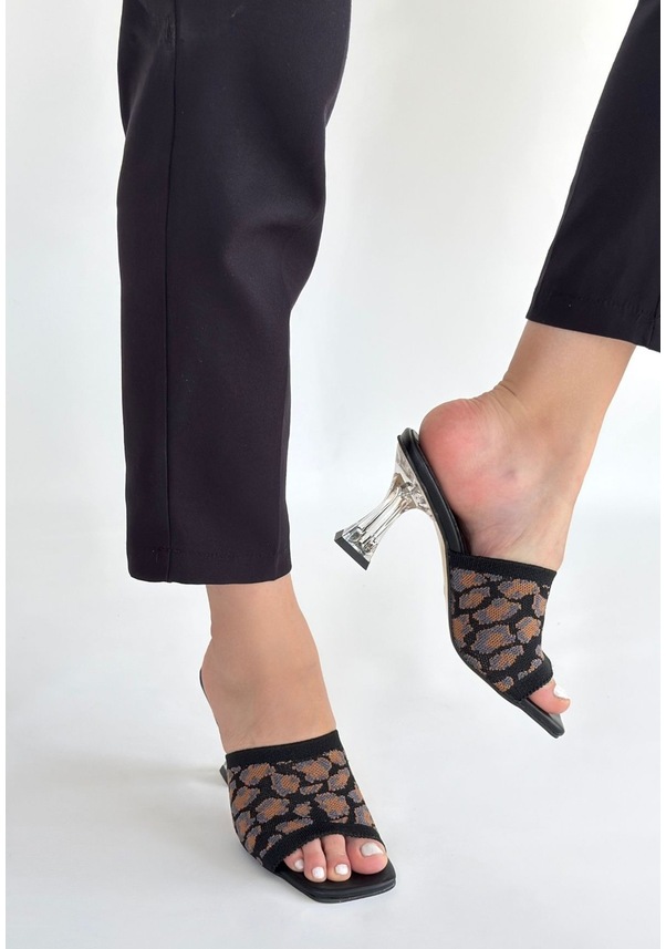 Resim Erja Siyah Desenli Triko Topuklu Terlik Renkli Çok Renkli 