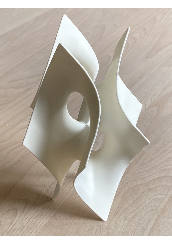 Resim Opencart Yarasa Kanatlı Heykel Sadece Plastik Aparattır 