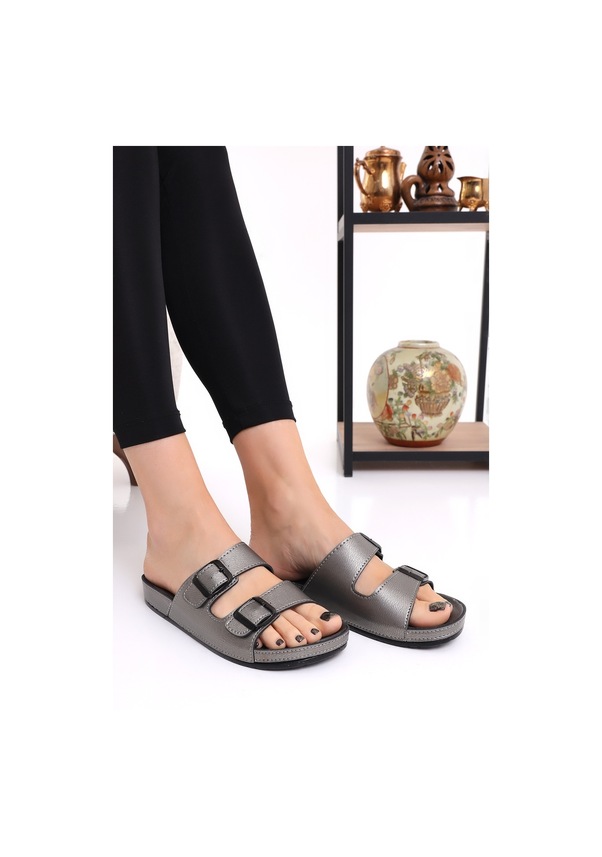 Resim Mlx 10651 Çift Toka Kadın Terlik Comfort Anatomik Kadın Ev Dışarı Terliği- Platin 