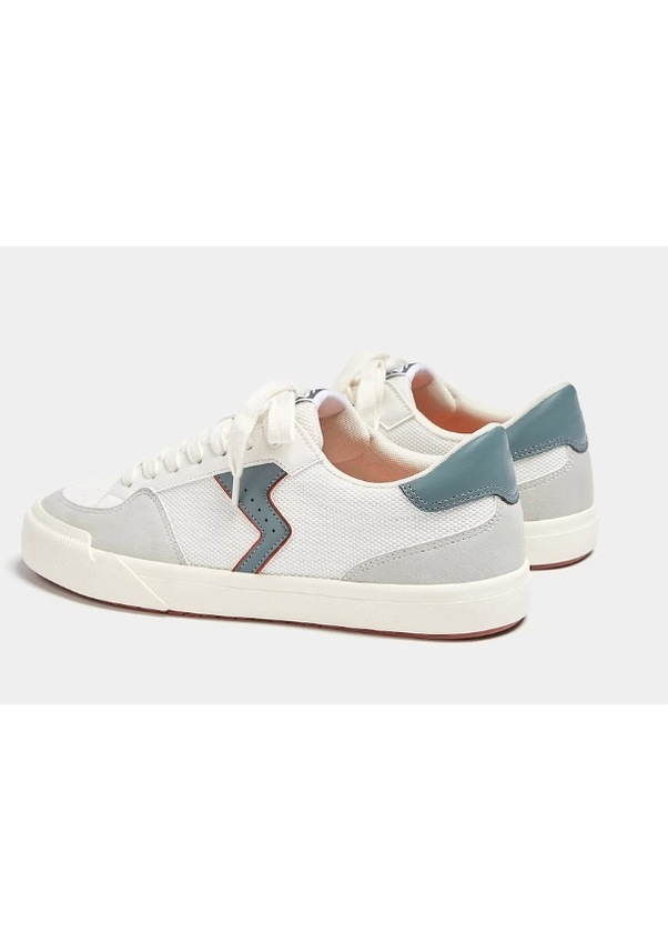 Resim Pull & Bear Çok Parçalı Spor Ayakkabı / 41 Beyaz 