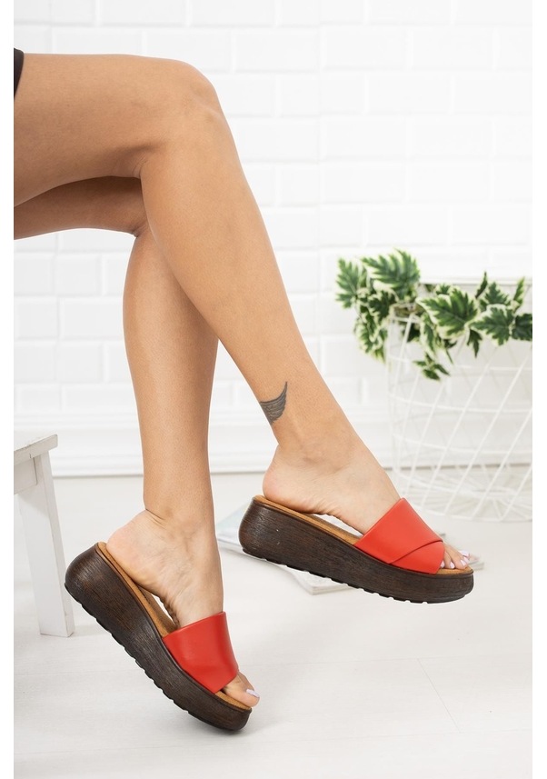 Resim Linda Kadın Kalın Bantlı Hafif Tabanlı Dolgu Topuk Casual Kalın Tabanlı Terlik 001 