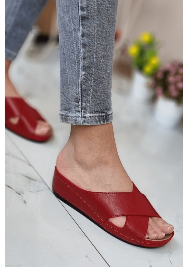 Resim Desy Kadın Ortopedik Taban Şık Konfor Modeli Günlük Terlik Genç Anne Ev Dışarı Terliği Kırmızı 