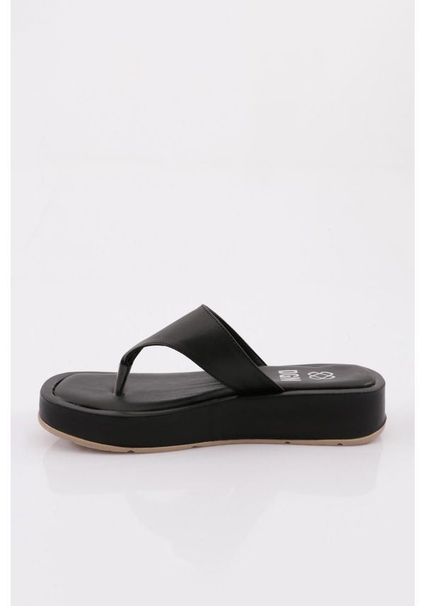 Resim Dgn 010 Kadin Parmak Arasi Kalin Taban Terlik 010-2297-R1534 Siyah 