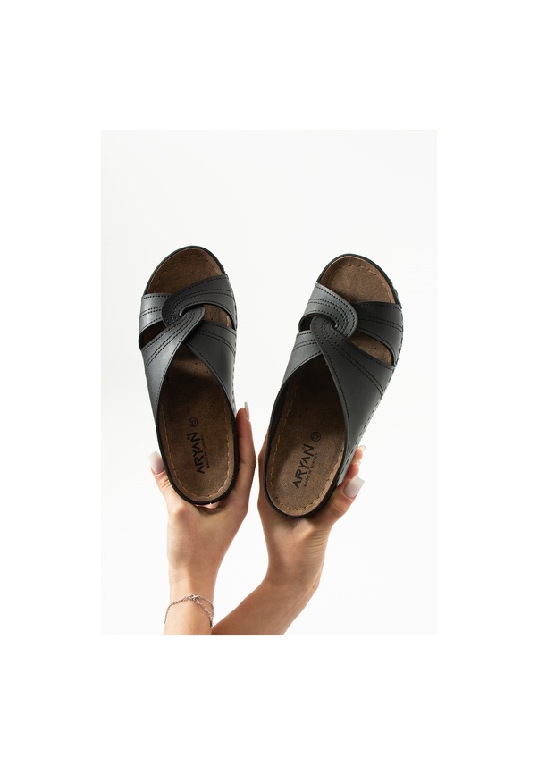 Resim Albishoes Kadın Konfor Modeli Günlük Rahat Kısa Topuklu Anatomik Anne Orta Yaş Genç Ev Içi Terliği Siyah 