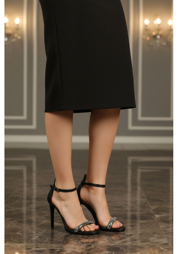 Resim Siyah Taş İşlemeli İnce Uzun Topuklu Kadın Abiye Ayakkabı 655527 Z Siyah 