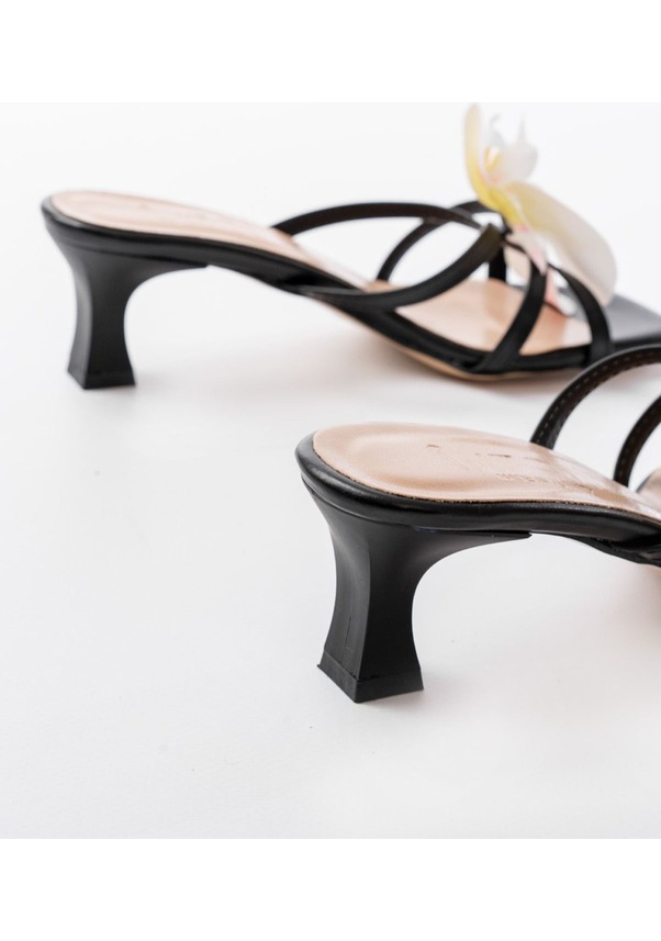 Resim S-622 Siyah Orkide Detaylı İnce Topuklu Kadın Terlik Siyah 