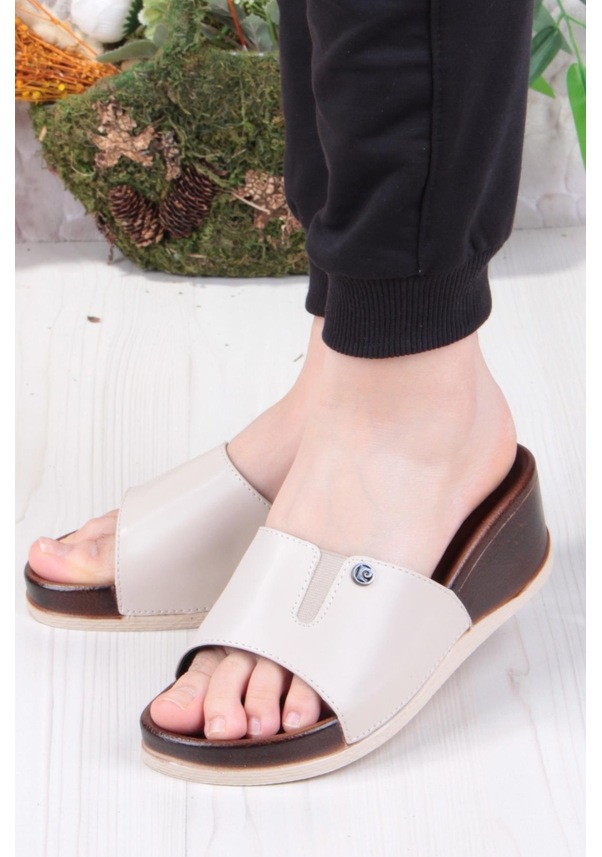 Resim Pierre Cardin 7421 Anatomik Rahat Ürün Kadın Terlik Krem 