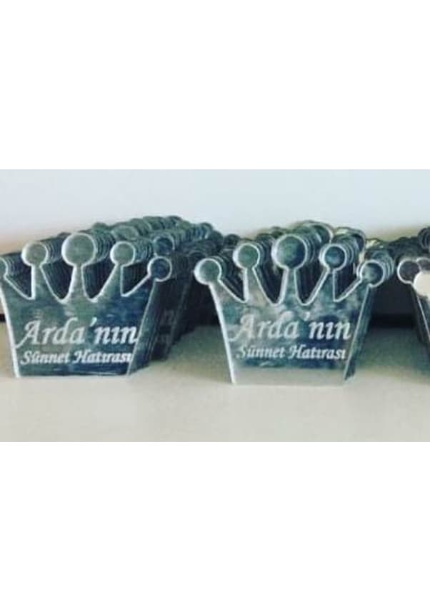 Resim Mianalazer Taç Magnet, Taç Şeklinde Ahşap, Ahşap Taç Pleksi Taç (332756814) 