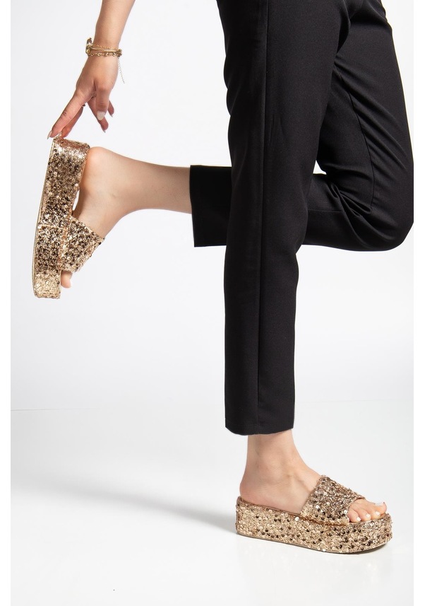 Resim Kadın Dolgu Topuk Terlik Altın Pullu Kalın Tek Bant Kaplama Taban-4047 Altın 