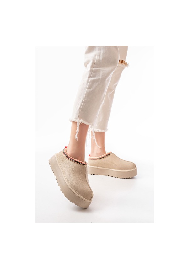 Resim Ndr-2888 Bej Süet İçi Kürklü Kışlık Kapalı Burun Kadın Günlük Terlik Beyaz 