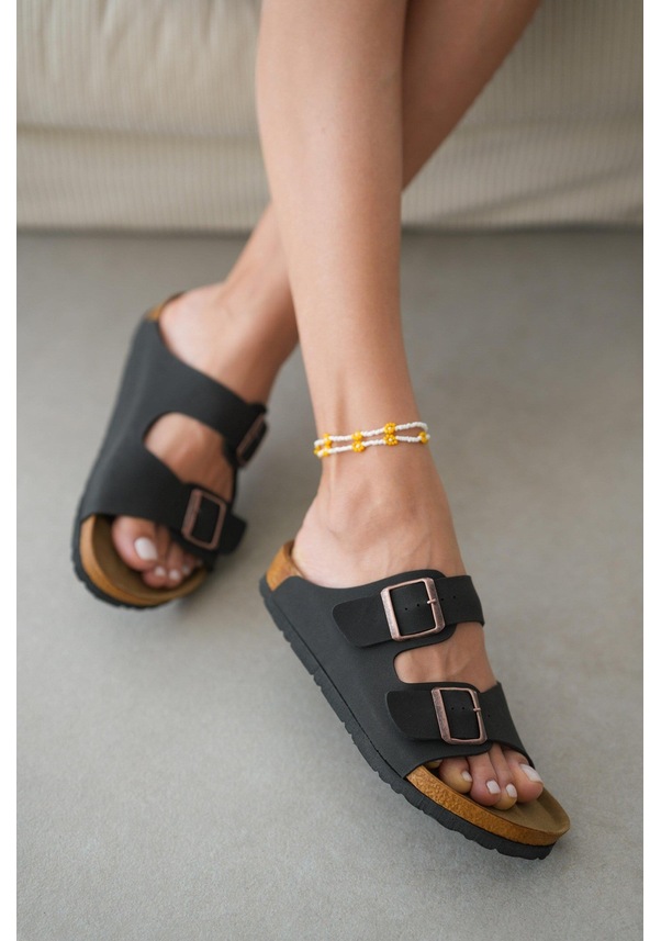 Resim Madrid Unisex Ortopedik Tabanlı Terlik Çift Bantlı Tokalı Günlük Rahat Ev & Dışarı Terliği Siyah 