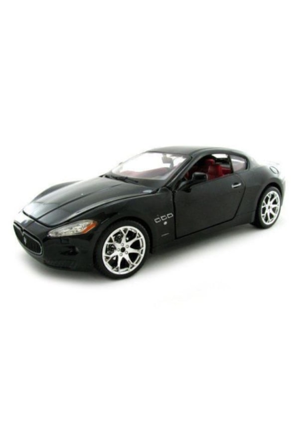 Burago 2008 Maserati Gran Turismo Siyah 1 24 Model Araba Burago 2008 Maserati Gran Turismo Siyah 1 24 Model Araba