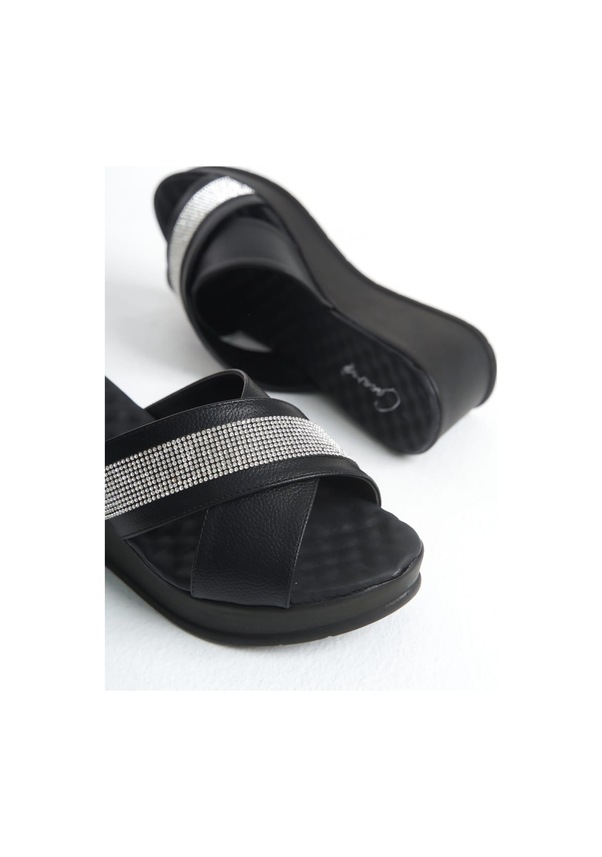 Resim Büyük Numara Bayan Taşlı Çapraz Bant Dolgu Taban Terlik Siyah 