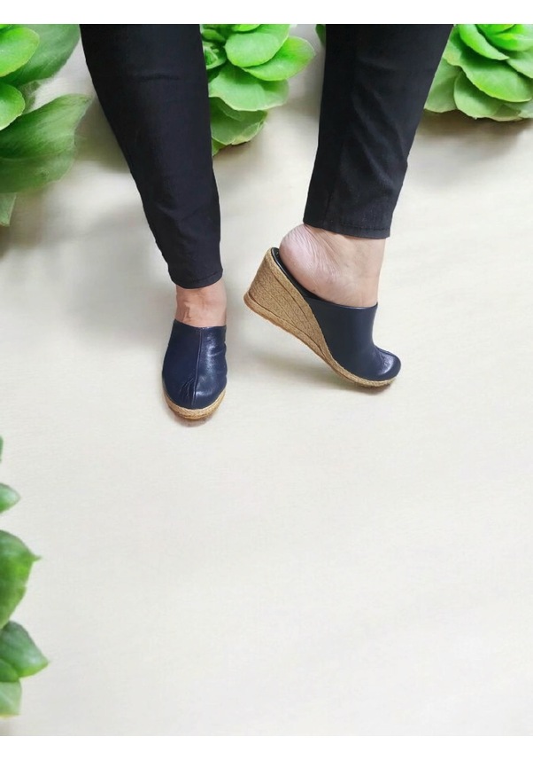 Resim Kadın Yumuşak Deri Rahat Taban Espadril Sabo Terlik Lacivert 