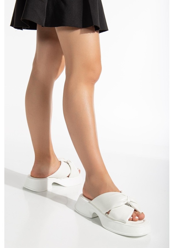 Resim Küçük Taş Detaylı Kalın Taban Çapraz Cilt Beyaz Kadın Dolgu Topuk Terlik-3009-Beyaz 