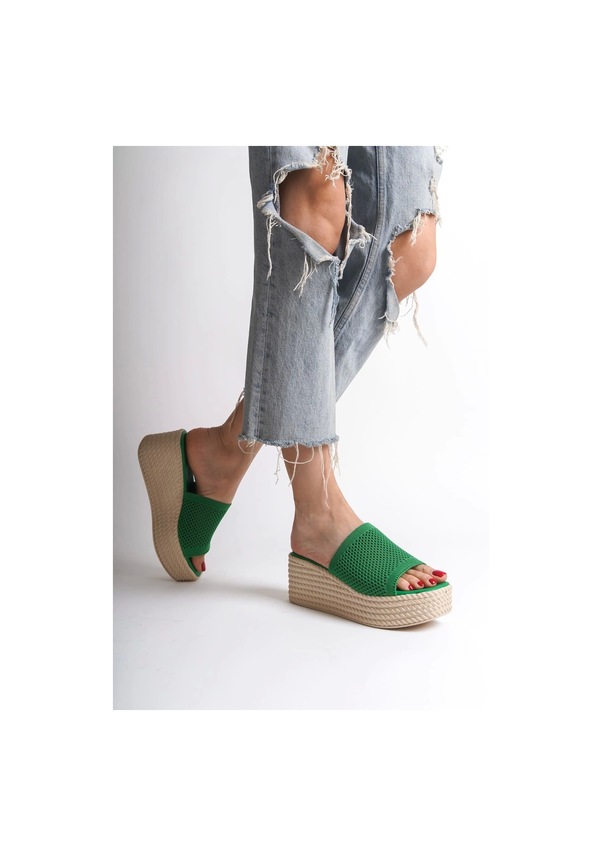 Resim Marla Dolgu Topuklu Ortopedik Taban Hasır Görünümlü Triko Kadın Terlik Kt Yeşil Yeşil 