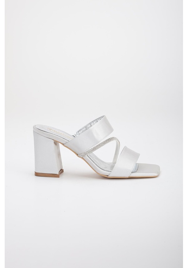 Resim Saten İki Bantlı Çapraz Şerit Taşlı Gümüş Kadın Topuklu Terlik-2843-gumus Gümüş 