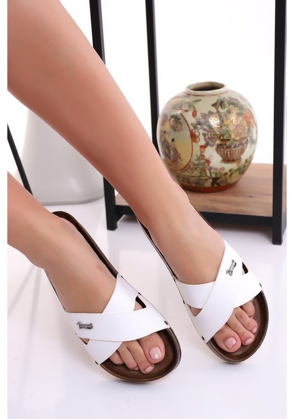 Resim Pr 19055 Esnek Tabanlı Günlük Kadın Terlik Ev Dışarı Terliği-Beyaz 