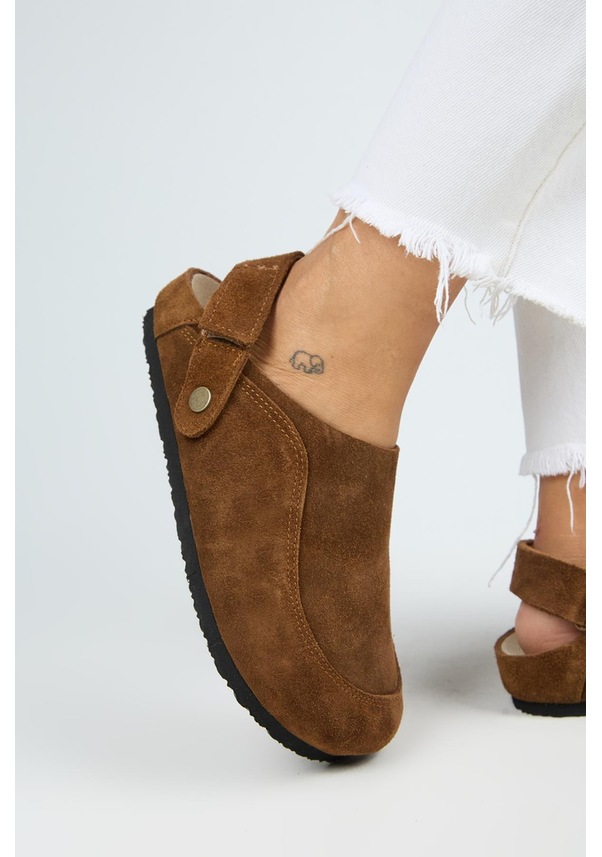 Resim Lina Kadın Hakiki Deri Düz Arkadan Bantlı Sabo Terlik-10490 Taba 