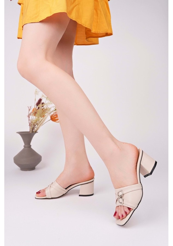 Resim Bulutmod Ba04483 Ten Kadın Çapraz Toka Günlük Klasik 5cm Topuklu Terlik Bej 