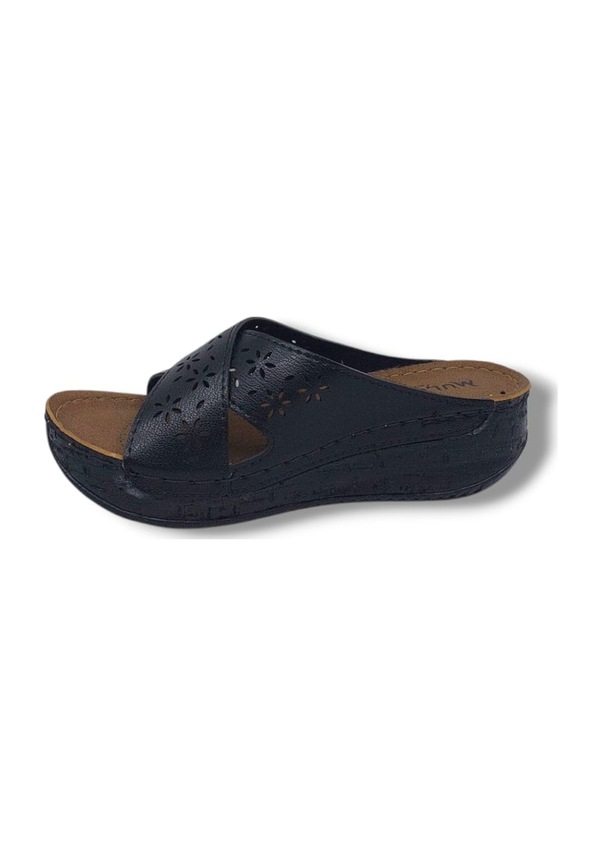 Resim Zerhan 2652 Kadın Siyah Günlük Kullanım Dolgu Topuk Terlik Siyah 