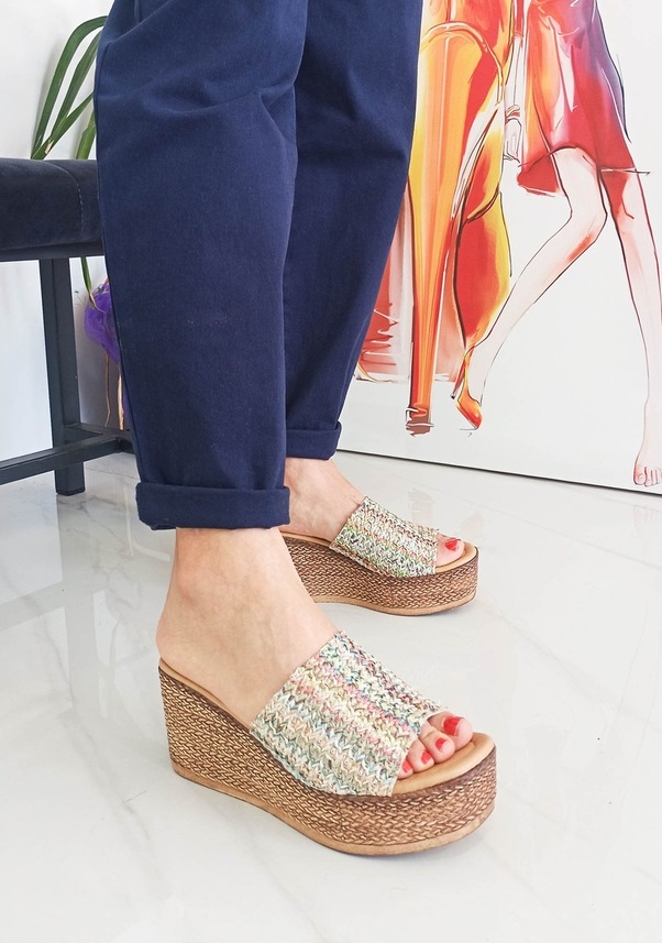 Resim Çok Renkli Hasır Dolgu Topuk Kadın Terlik 001 