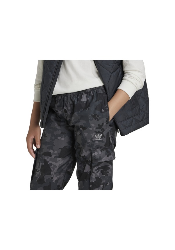 Resim Adidas Cargo Çocuk Siyah Eşofman Altı Iy1752 Siyah 