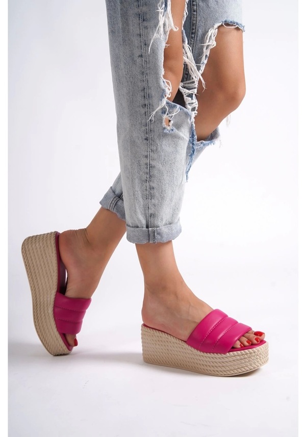 Resim Mendal Fuşya Cilt Dolgu Topuk Terlik Çok Renkli 