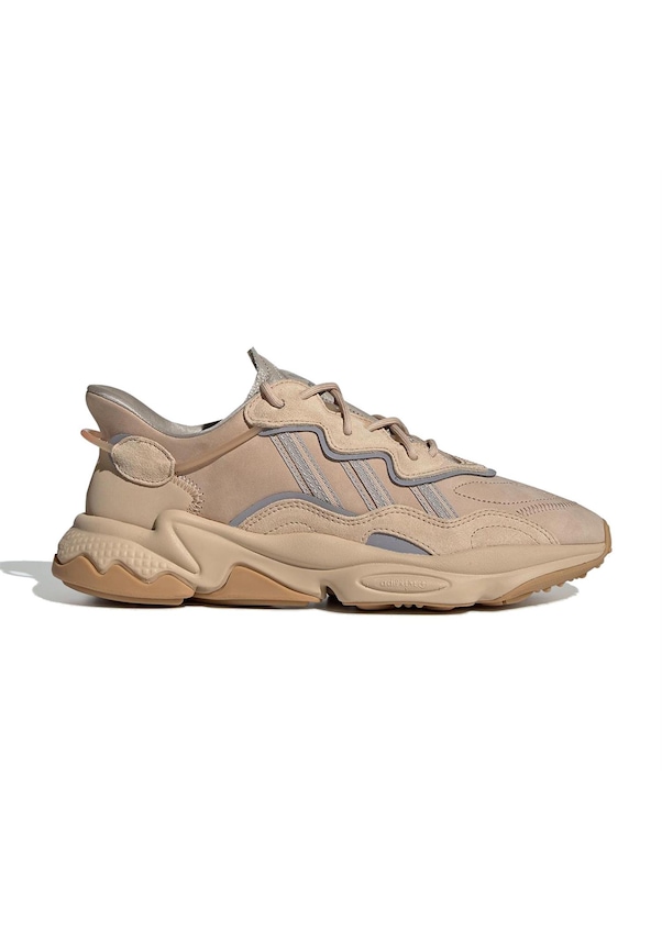 Rahatlık ve Performansın Buluştuğu Adidas Ozweego