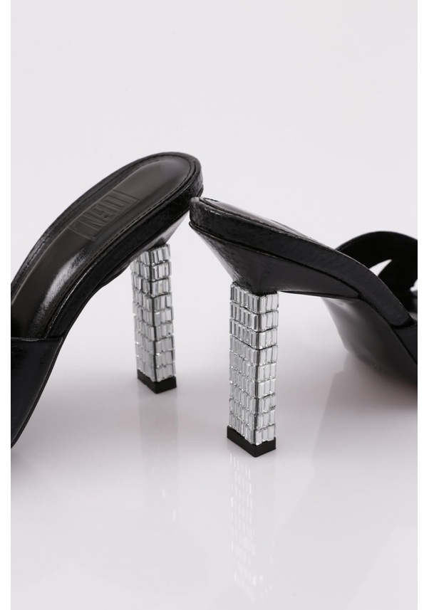 Resim Dgn 9012 Kadin Taş Şerit Topuklu Terlik 9012-2125-R145509 Siyah 