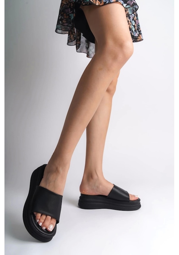 Resim Alıce Düz Topuklu Kalın Ve Ortopedik Taban Kadın Terlik St - Siyah Siyah 