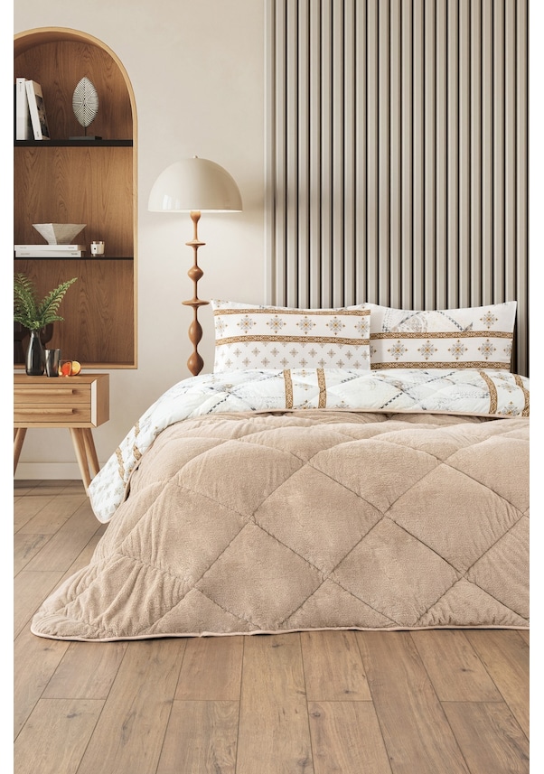 Resim Veluna Battal Boy Lüx Wellsoft Yorgan Çift Taraflı - 2 Adet Yastık Kılıflı Yorgan Seti 215x235 Cm Bej 