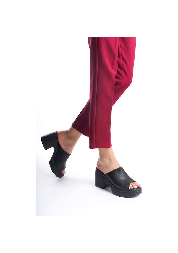 Resim Nancy Kadın Kalın Bantlı Kalın Topuklu Terlik 001 