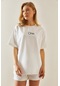 Xhan Beyaz Bisiklet Yaka Önü Yazılı Oversize T-shirt 5yxk1-48002