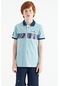 Tommy Life Açık Mavi Şerit Baskı Detaylı Pola Yaka Standart Kalıp Erkek Çocuk T-shirt - 11162 Açık Mavi