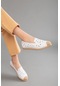 Düz Taban Nakış İşlemeli Beyaz Kadın Günlük Ayakkabı-2364-beyaz