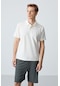 Tommy Life Ekru Basic Göğüs Logolu Standart Kalıp Triko Polo Yaka Erkek T-shirt - 87768 Ekru