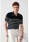 Avva Erkek Lacivertvert Düğmesiz Polo Yaka Dokulu Ve Çizgi Detaylı Ribanalı Regular Fit Triko T-Shirt