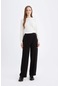 DeFacto Relax Fit Beli Lastikli Basic Düz Krep Pantolon D6884AX24WNBK81 Siyah