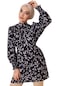 Kadın Siyah Beyaz Desenli Kol Bileği Gipeli Kuşaklı Tunik-27770-siyah-beyaz